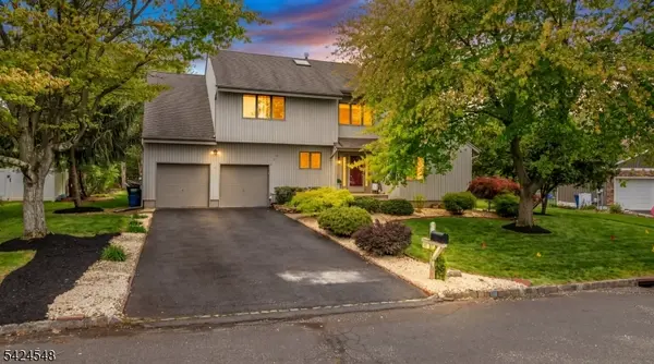 45 Ditmars Cir, Hillsborough Twp., NJ 08844