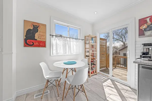 8 Wolcott AVE, Toronto E06, ON M1L 4K1