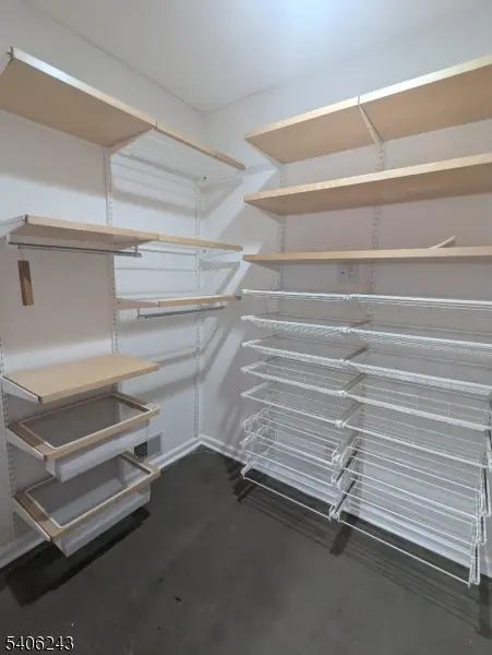 200 Burnett Ave #3, Maplewood Twp., NJ 07040