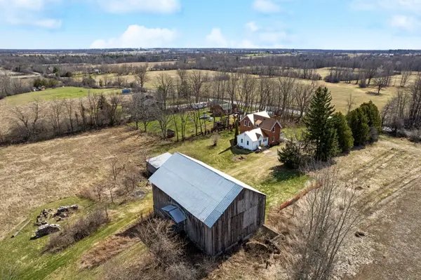 786 Bathurst 9th Common, Tay Valley, ON K7H 3C9