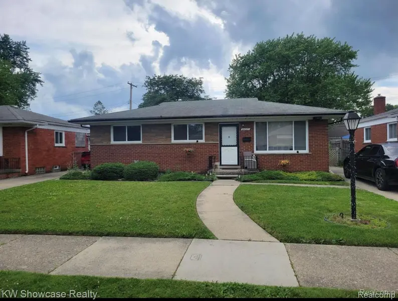 24287 Teppert AVE, Eastpointecity_macomb, MI 48021