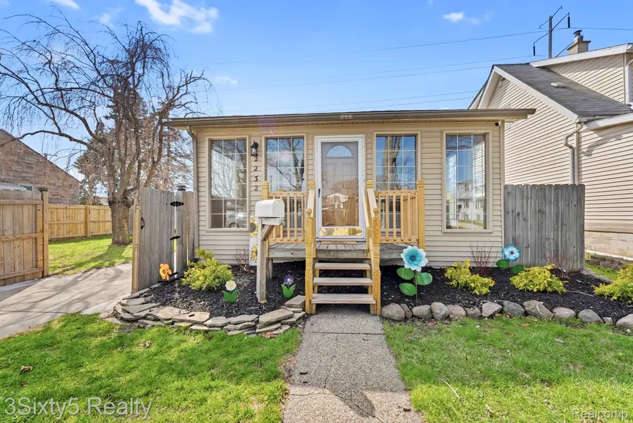 2232 9th ST, Wyandottecity_wayne, MI 48192