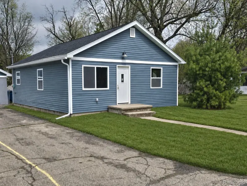 3315 Brookfield AVE, Kalamazoochartertownship_kalamazoo, MI 49048