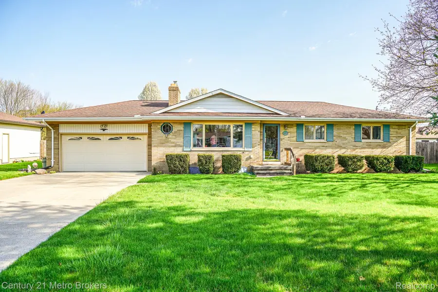 5481 Tipperary LN, Geneseechartertownship_genesee, MI 48506