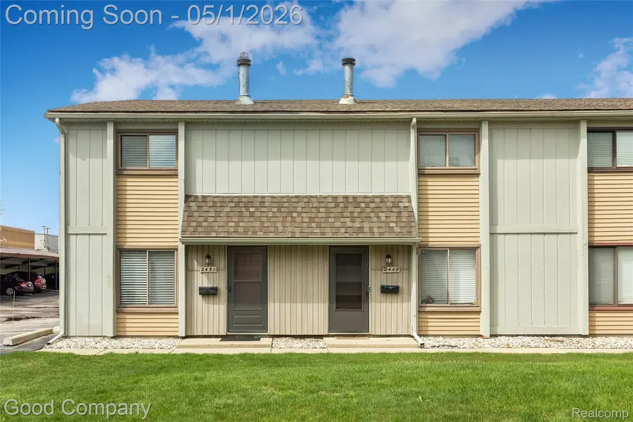 2451 Samoset RD, Royaloakcity_oakland, MI 48073
