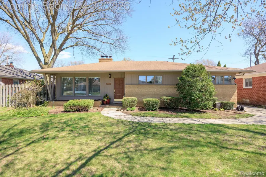 30712 Champine ST, Stclairshorescity_macomb, MI 48082