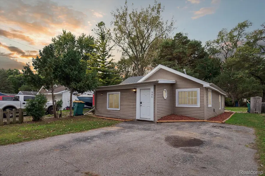 986 Pine RD, Bangorchartertownship_bay, MI 48706