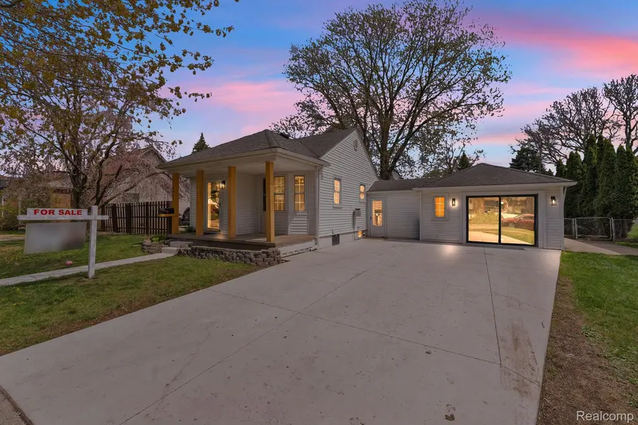 6964 Nightingale ST, Dearbornheightscity_wayne, MI 48127