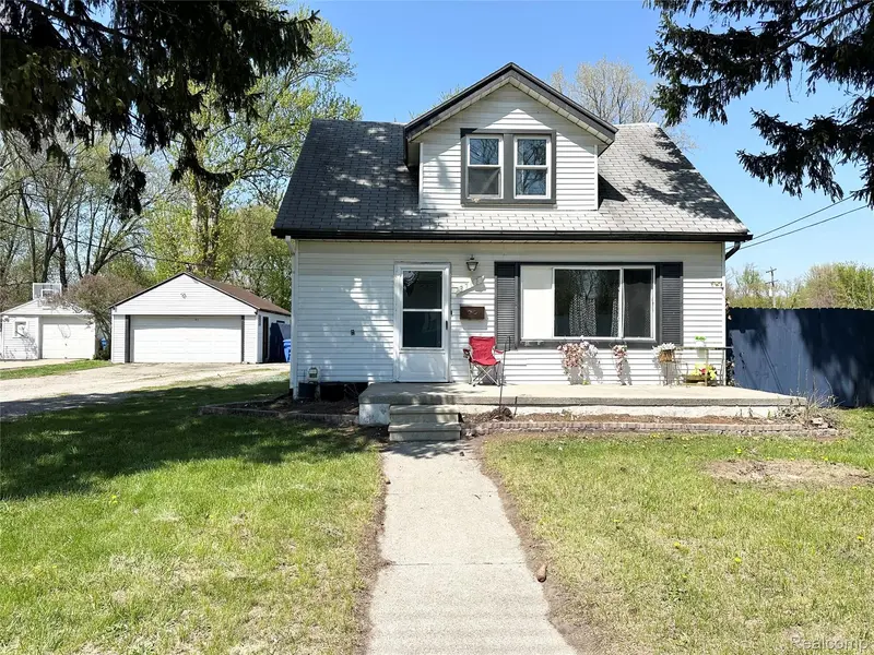 3701 Berkshire AVE, Warrencity_macomb, MI 48091
