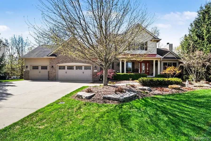 6846 Williamsbury CIR, Independencechartertownship_oakland, MI 48348