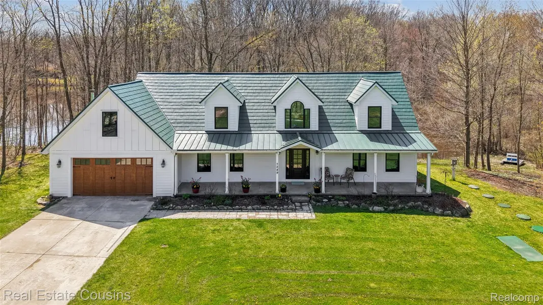 7249 Driftwood DR, Deerfieldtownship_livingston, MI 48430