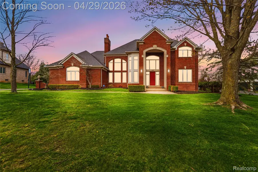 1920 Vinsetta CT, Oaklandchartertownship_oakland, MI 48306