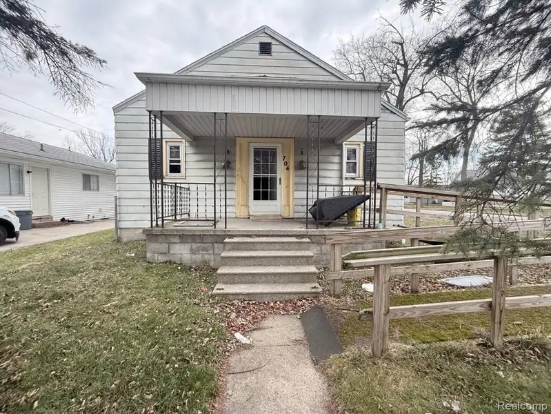 704 Vermont ST, Saginawcity_saginaw, MI 48602