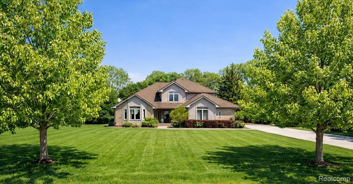 4197 Lake Forest DR E, Annarborcity_washtenaw, MI 48108