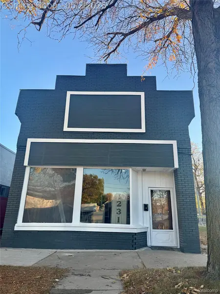 1231 EUREKA RD, Wyandottecity_wayne, MI 48192