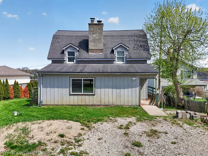 6354 Bennett Lake RD, Deerfieldtownship_livingston, MI 48430