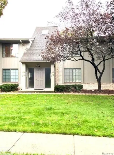 1867 Meadow Dale CT, Rochesterhillscity_oakland, MI 48309