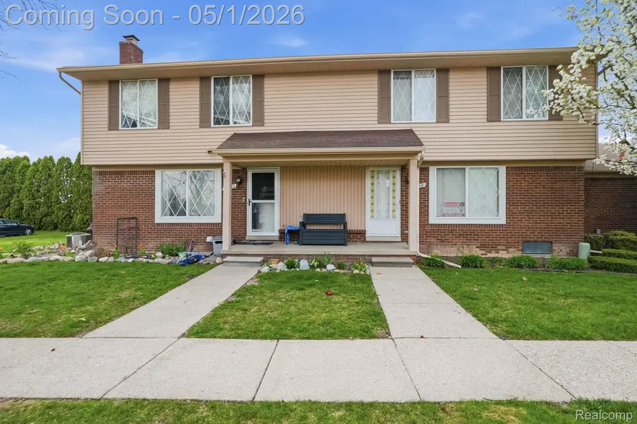 51260 Johns DR, Chesterfieldtownship_macomb, MI 48047