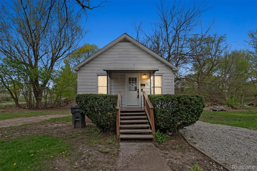 76 N Merrimac ST, Pontiaccity_oakland, MI 48340