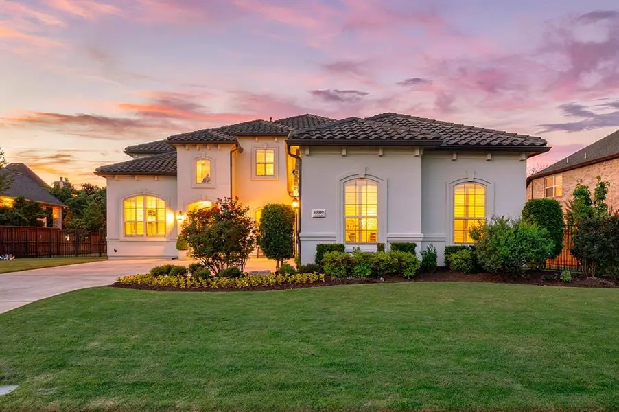 6809 Schubert, Colleyville, TX 76034