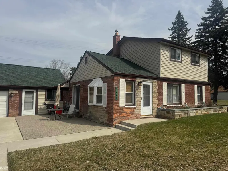 8233 Wilson DR, Shelbychartertownship_macomb, MI 48316