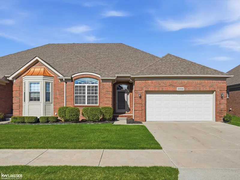 46899 Cynthia DR, Macombtownship_macomb, MI 48044