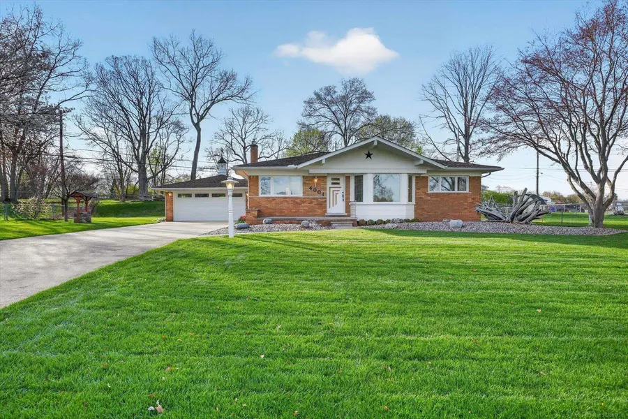 4001 Huhn CIR, Shelbychartertownship_macomb, MI 48316