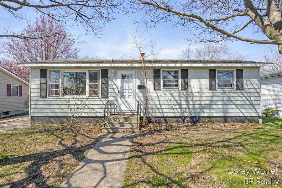 1427 Grant AVE, Grandhavencity_ottawa, MI 49417