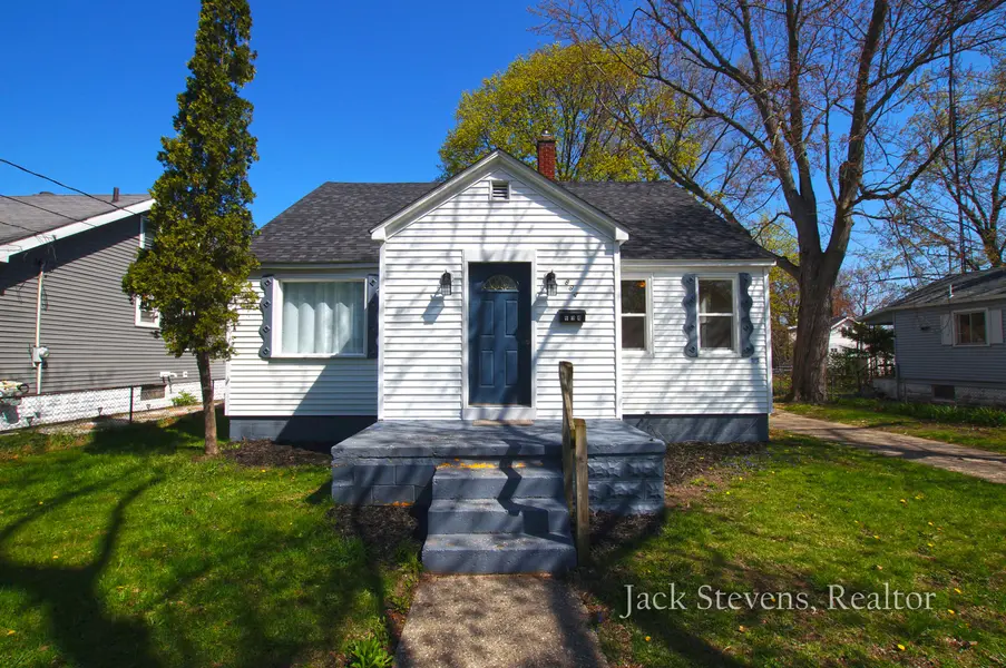 694 E Isabella AVE, Muskegoncity_muskegon, MI 49442
