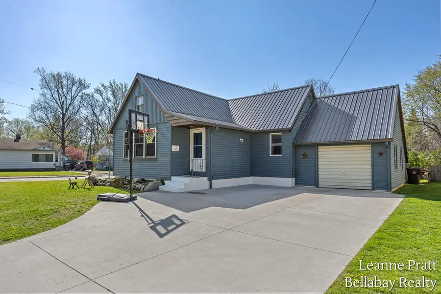 636 E Colfax ST, Hastingscity_barry, MI 49058