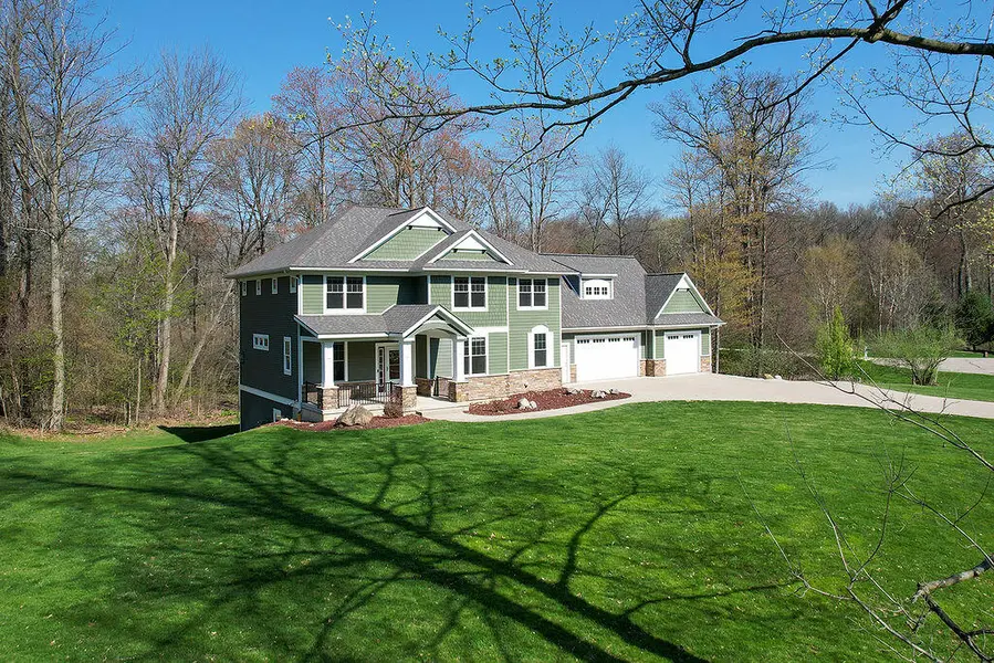 7117 Anchorage CT SE, Caledoniatownship_kent, MI 49316