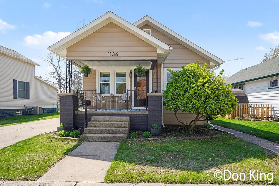 1136 Slayton AVE, Grandhavencity_ottawa, MI 49417