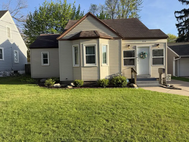 926 N Ottillia ST SE, Grandrapidscity_kent, MI 49507