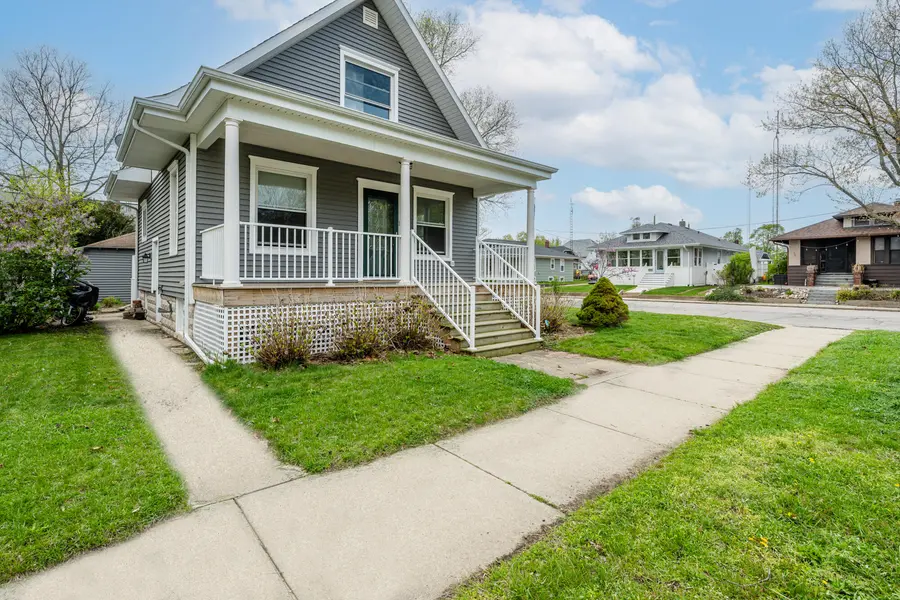 602 Howard AVE, Stjosephcity_berrien, MI 49085