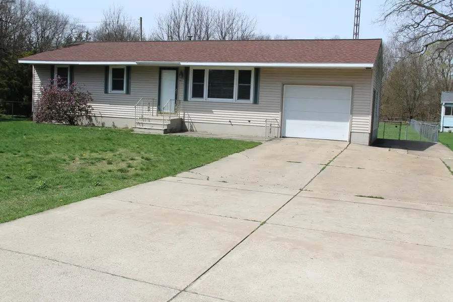 4435 Thompson ST, Nortonshorescity_muskegon, MI 49441