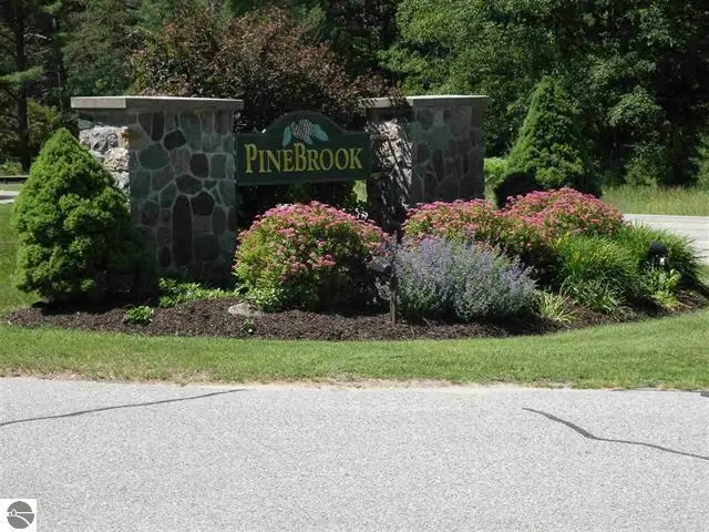 6865 Pinebrook, Custertownship_antrim, MI 49615