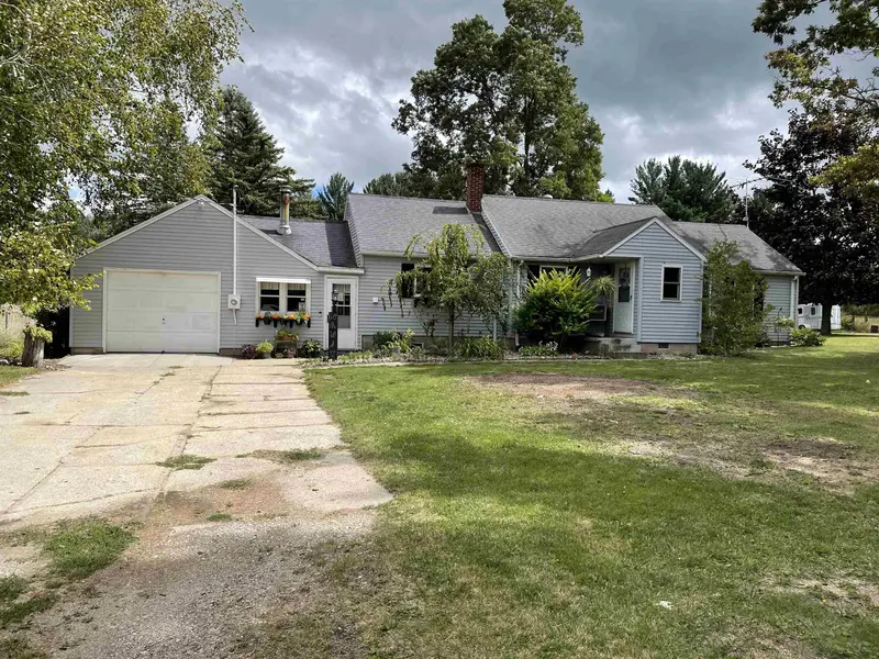 4658 N Croswell RD, Emersontownship_gratiot, MI 48801