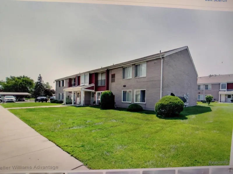 503 Sunset LN, Stclairshorescity_macomb, MI 48082