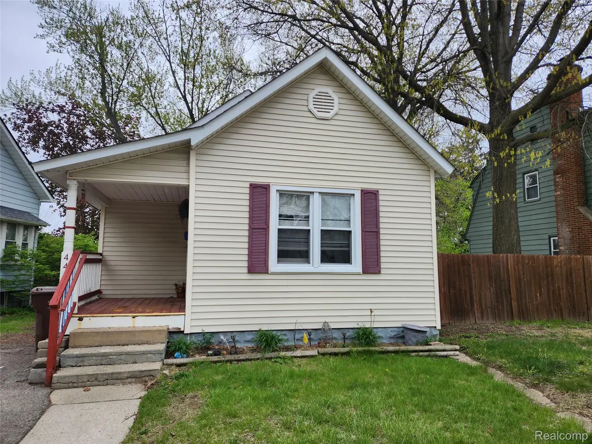 4417 Elizabeth ST, Waynecity_wayne, MI 48184