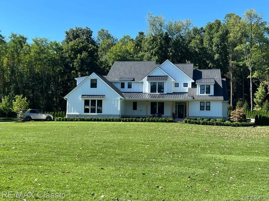 001 Buttercup Trail, Milfordchartertownship_oakland, MI 48381