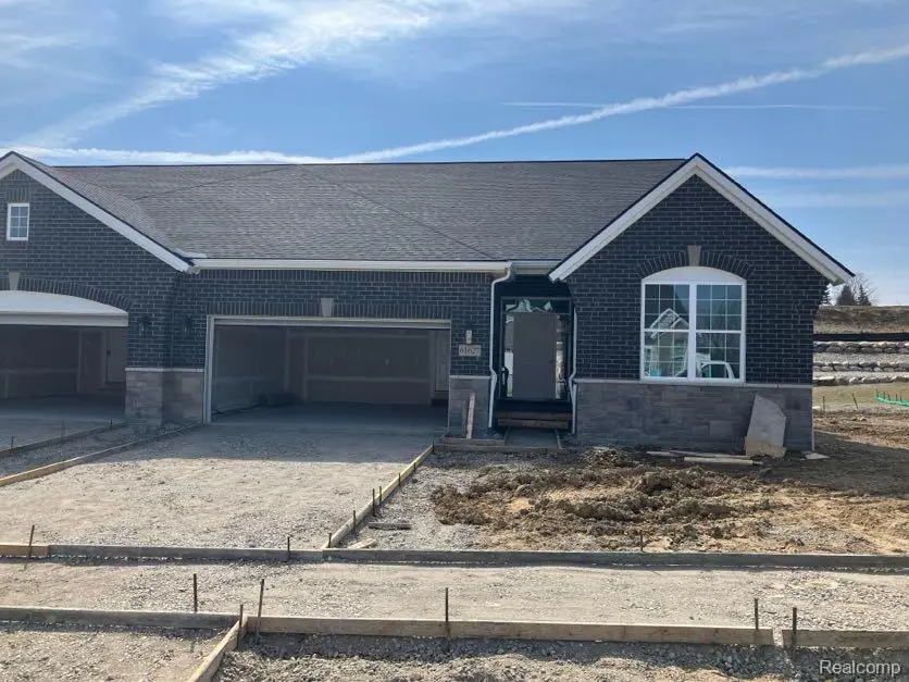 61627 Empire RD, Lyonchartertownship_oakland, MI 48178