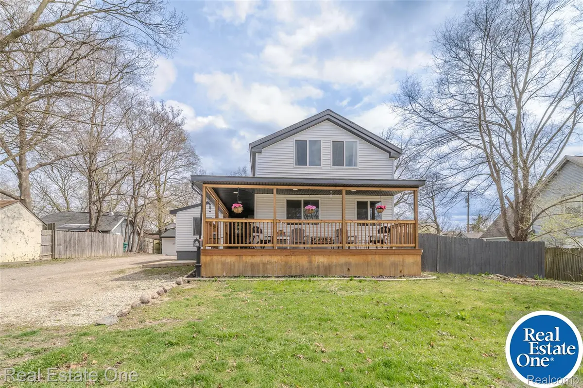 515 S Michigan AVE, Howellcity_livingston, MI 48843