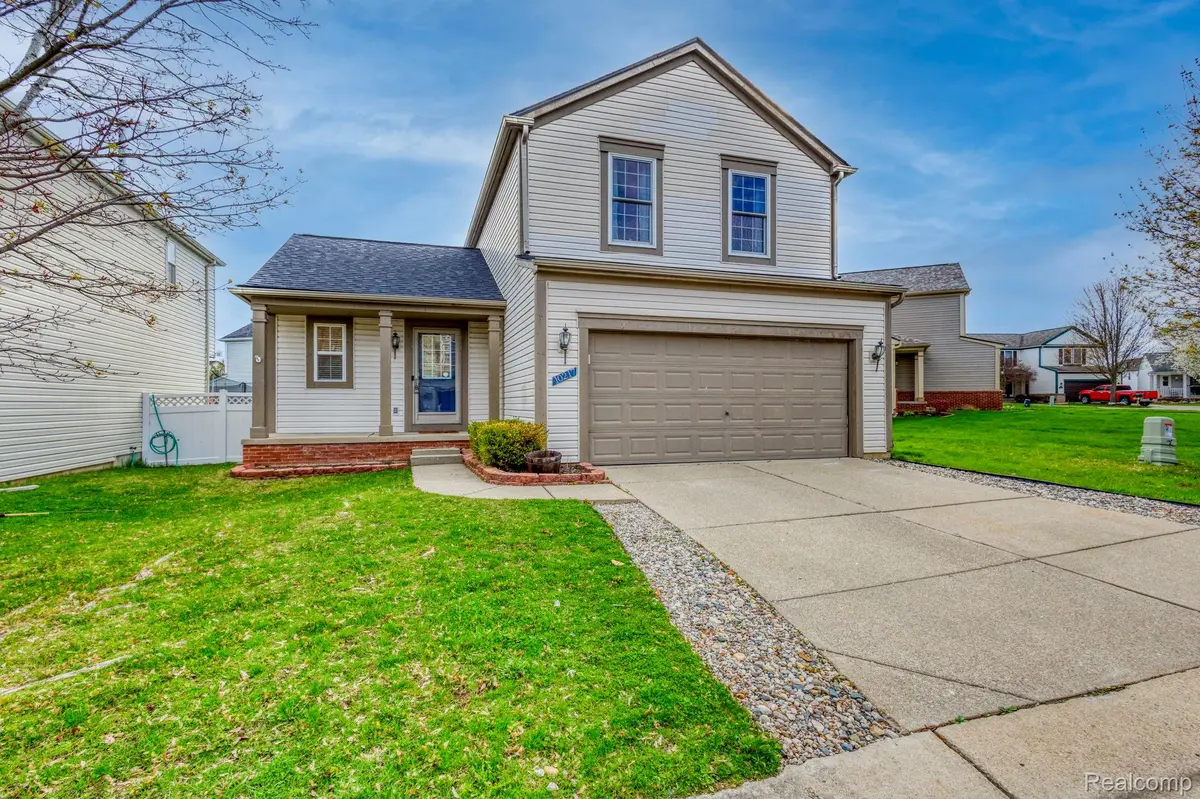 10217 Meadow Crest CT, Grandblancchartertownship_genesee, MI 48442