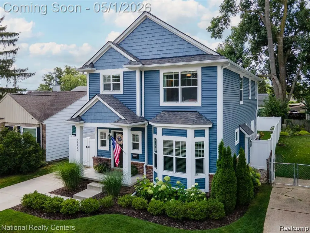 2220 Barrett AVE, Royaloakcity_oakland, MI 48067