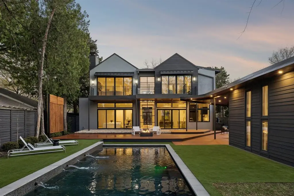 4323 Middleton Road, Dallas, TX 75229