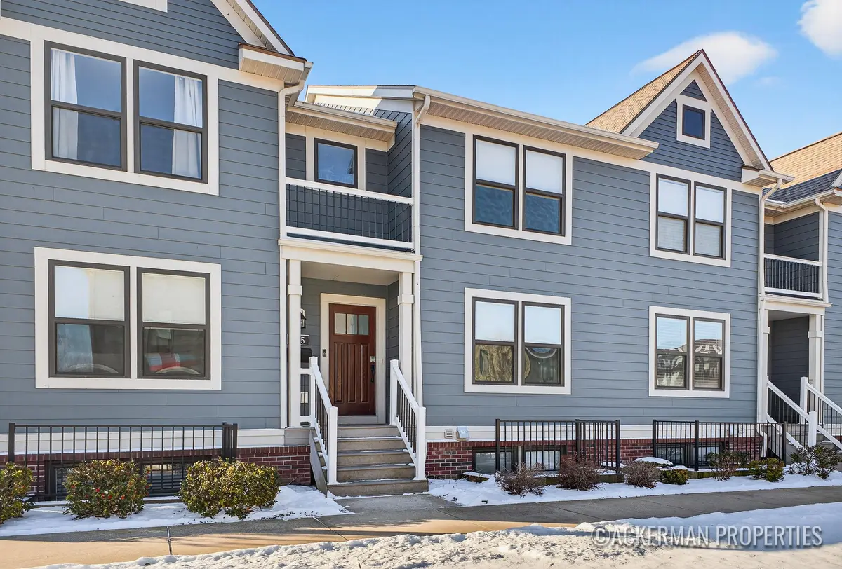 455 La Grave AVE SE, Grandrapidscity_kent, MI 49503