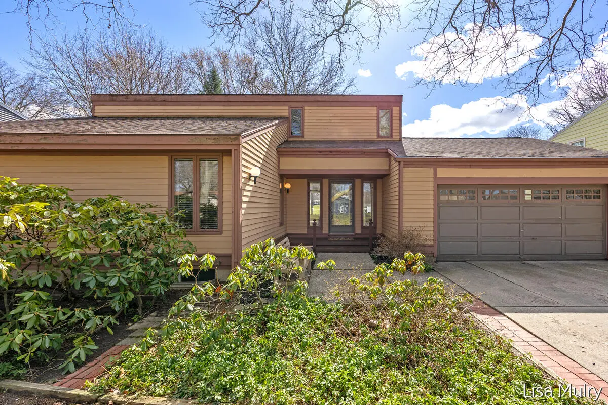 1810 Southampton SE, Grandrapidscity_kent, MI 49508