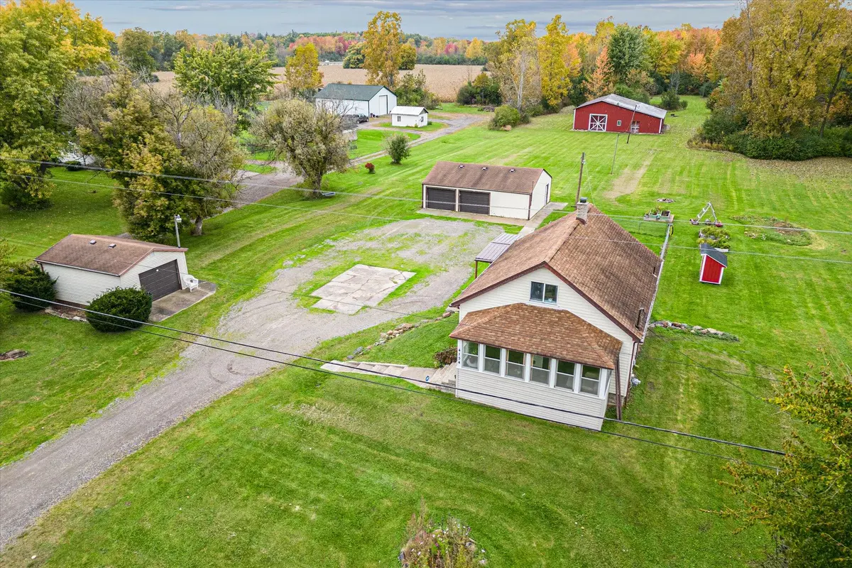 4154 W Carpenter RD, Geneseechartertownship_genesee, MI 48504