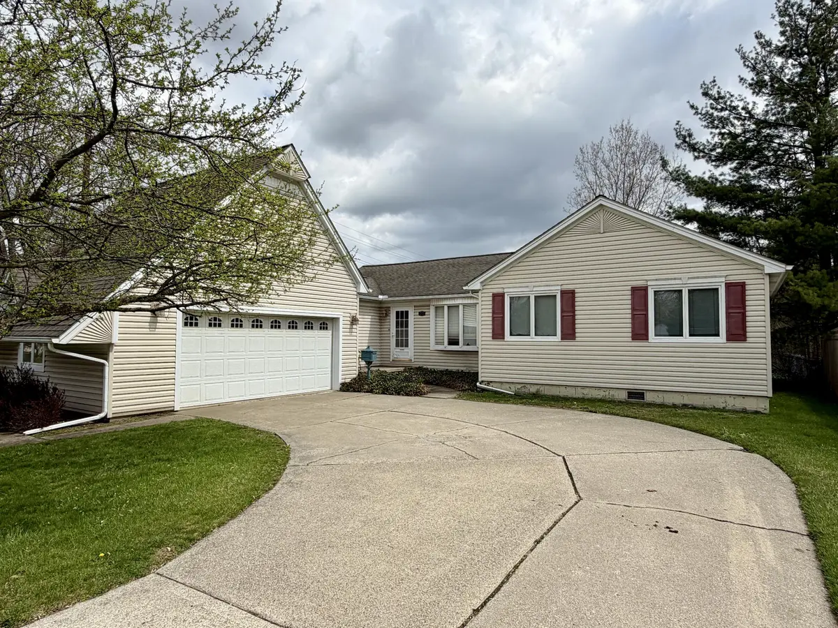 27420 Milton AVE, Warrencity_macomb, MI 48092