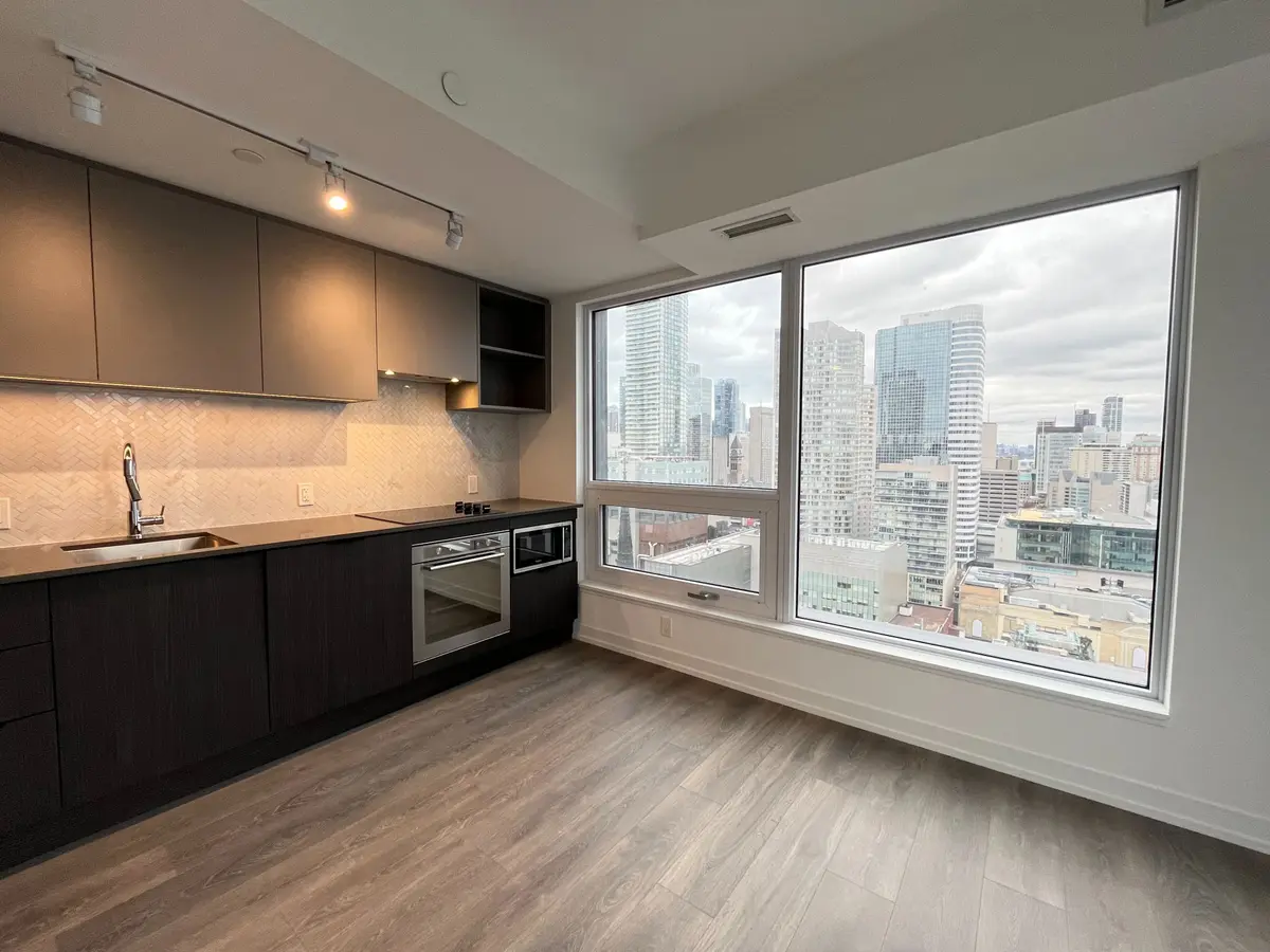 82 Dalhousie ST #2912, Toronto C08, ON M5B 0C5